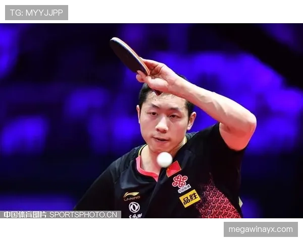 巴西队进攻火力全开表现稳健，强势领跑夺冠热门行列