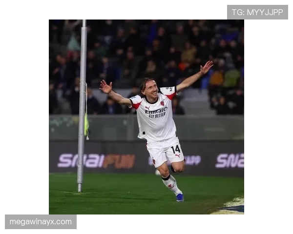 莫德里奇组织力持续升级,引领球队重塑比赛格局 莫德里奇组织力持续升级,引领球队重塑比赛格局