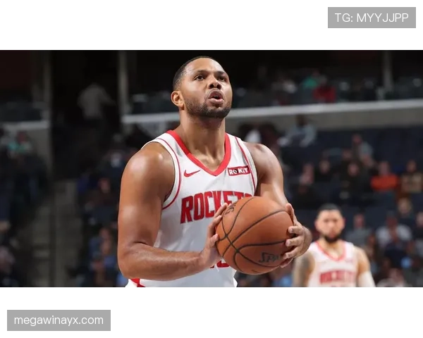 加索尔高效挡拆拉开空间助力球队内线得分提升