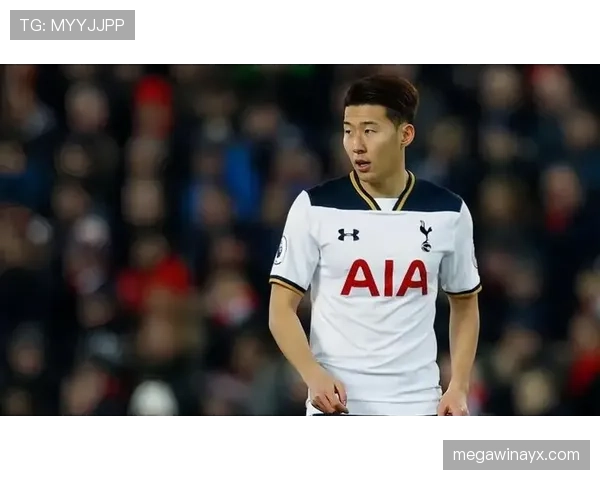 孙兴慜家冰箱里塞满泡菜，训练完直接啃整根蛋白棒当夜宵